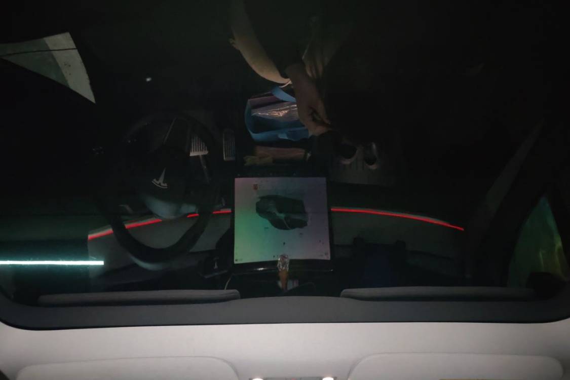 Tesla Model Y 2024 #20 Tesla Model Y 2024 immagine di auto #20