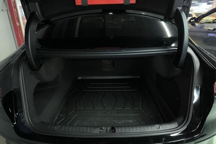 BYD Han 2023 car image #19