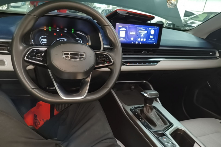 GEELY Emgrand 2022 car image #10