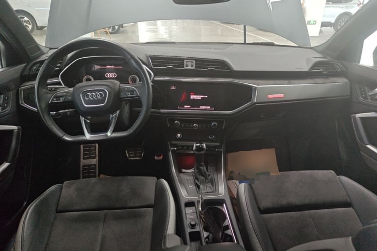 Audi Q3 2022 #10 Audi Q3 2022 car image #10