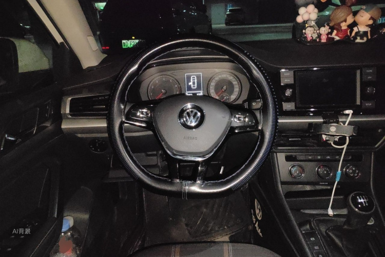 Volkswagen Lavida 2019 car image #12