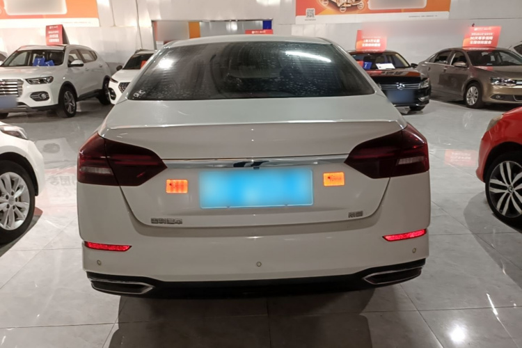 GEELY Emgrand 2021 #6 GEELY Emgrand 2021 car image #6