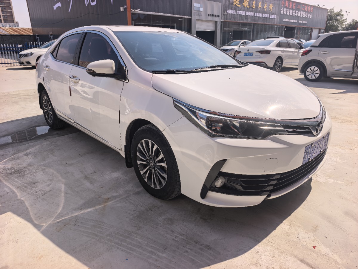 Toyota Corolla 2017 car image #2