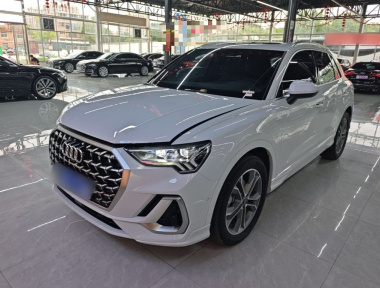 Audi Q3 2024 Audi Q3 2024 car image