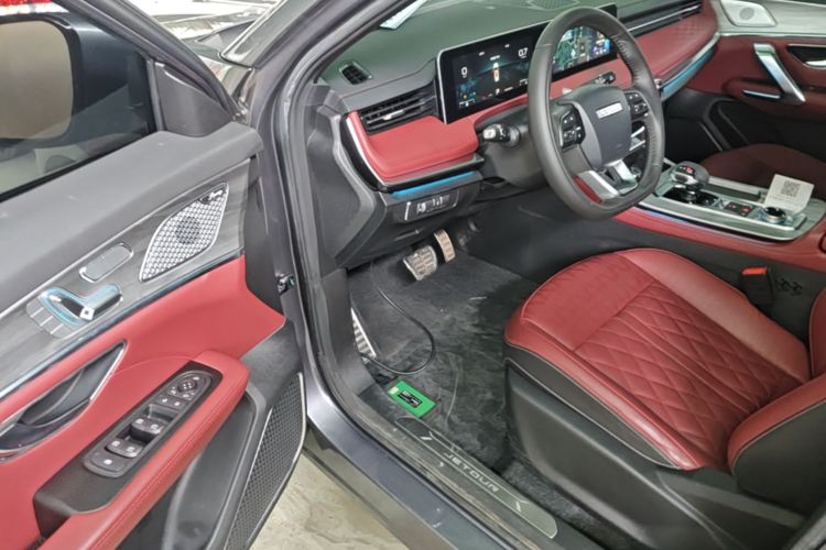 Jetour X70 PLUS 2024 #16 Jetour X70 PLUS 2024 car image #16