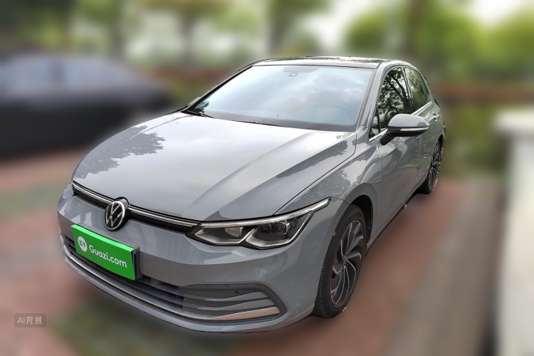 Volkswagen Golf 2022 immagine di auto #2