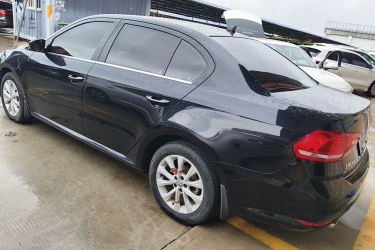Volkswagen Lavida 2016 car image #5