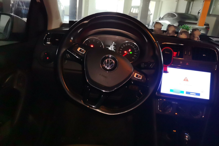 Volkswagen Polo 2016 #11 Volkswagen Polo 2016 car image #11