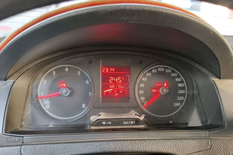 Volkswagen Santana 2020 car image #13