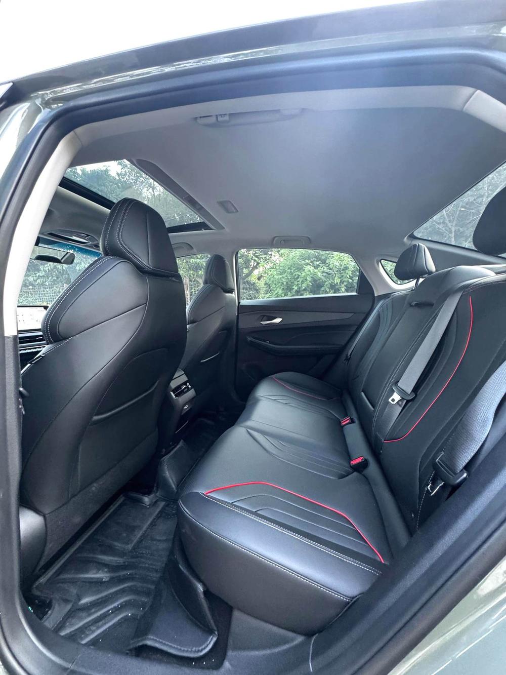 GEELY Binray 2023 car image #9