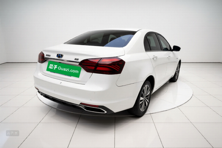 GEELY Emgrand 2018 car image #7