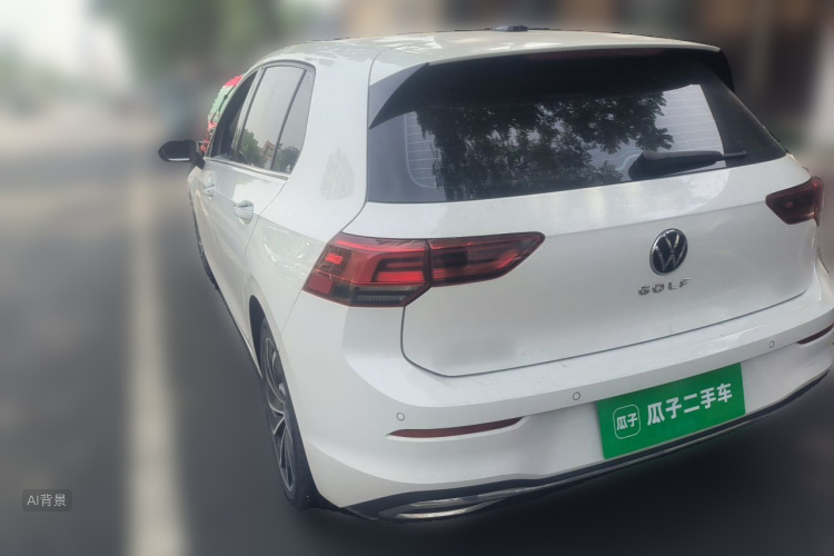 Volkswagen Golf 2022 car image #5