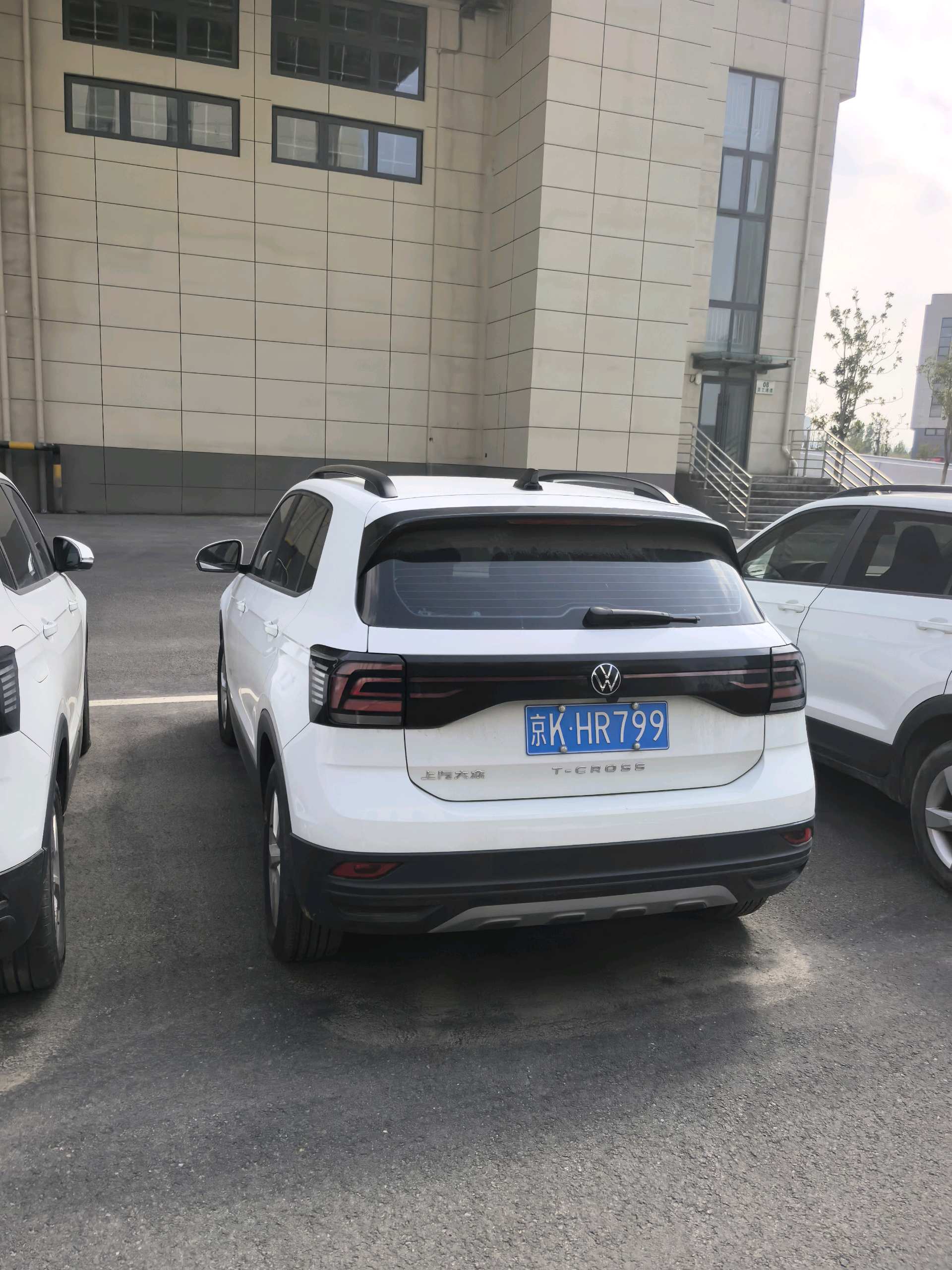 Volkswagen T-Cross 2023 car image #5