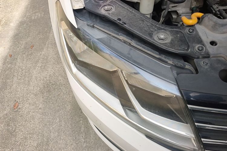 Volkswagen Lavida 2017 car image #8