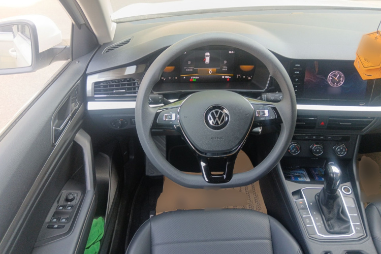 Volkswagen Lavida 2021 #11 Volkswagen Lavida 2021 car image #11