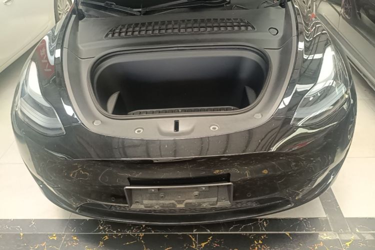Tesla Model Y 2023 immagine di auto #20