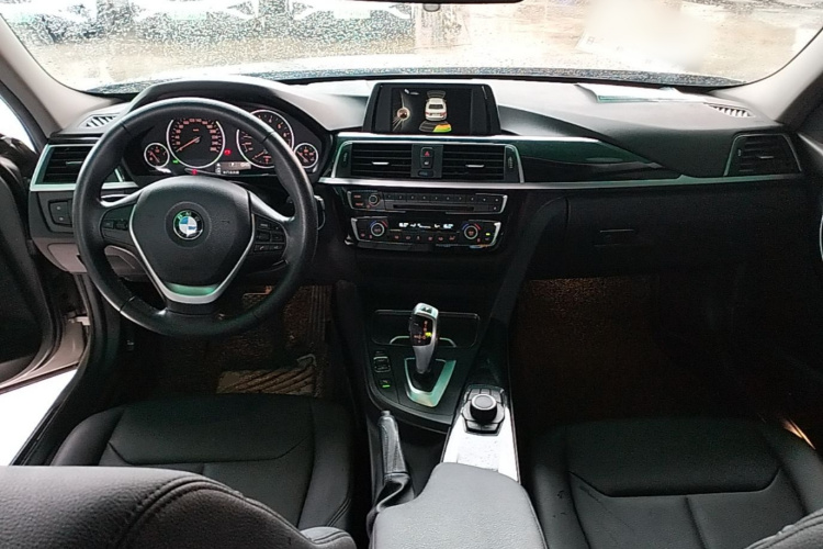 BMW 3 Series 2016 #11 BMW 3 Series 2016 car image #11