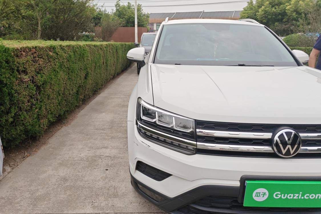 Volkswagen Tharu 2021 car image #7