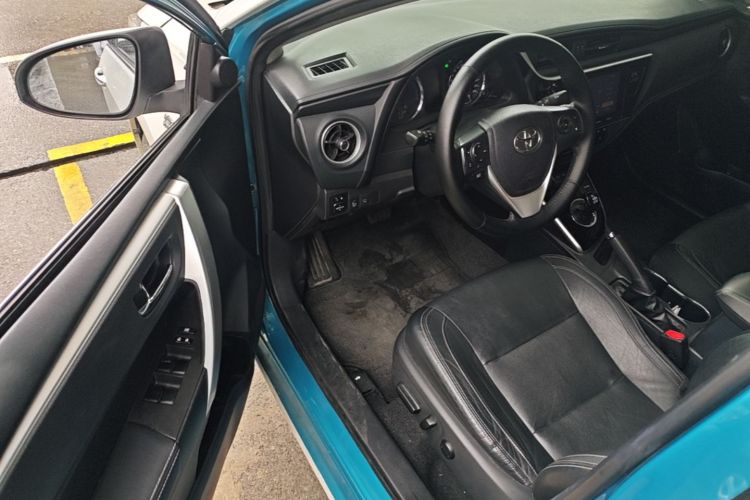 Toyota Corolla Hybird E+ 2019 immagine di auto #12