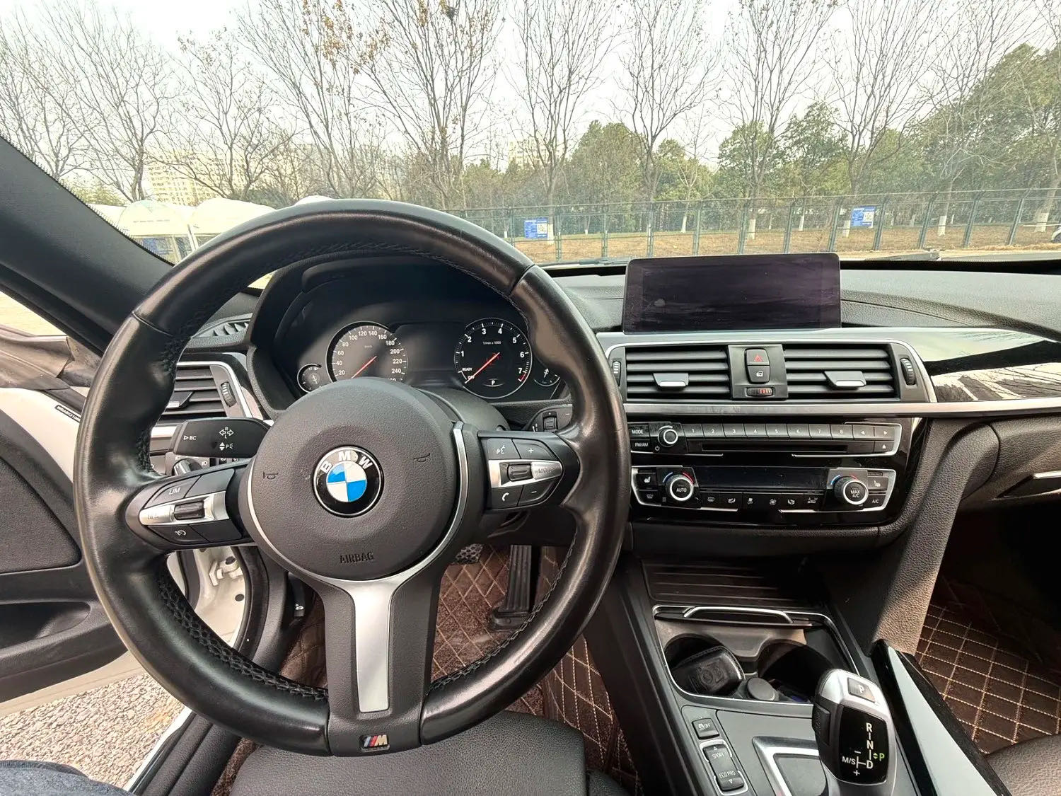 BMW 3 Series GT 2019 #9 BMW 3 Series GT 2019 car image #9