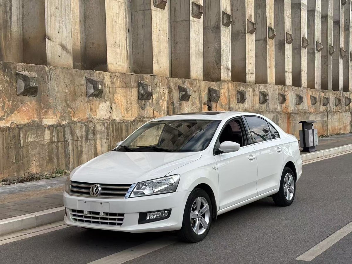 Volkswagen Santana 2015 Volkswagen Santana 2015 car image