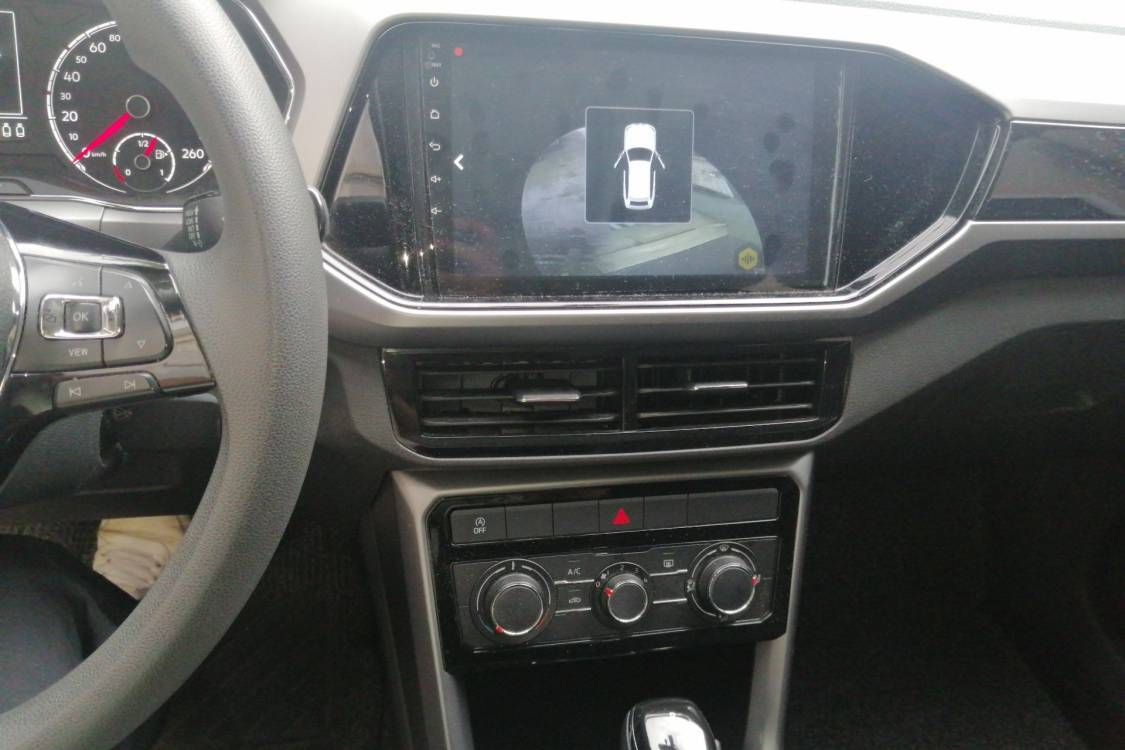 Volkswagen T-Cross 2019 #26 Volkswagen T-Cross 2019 immagine di auto #26