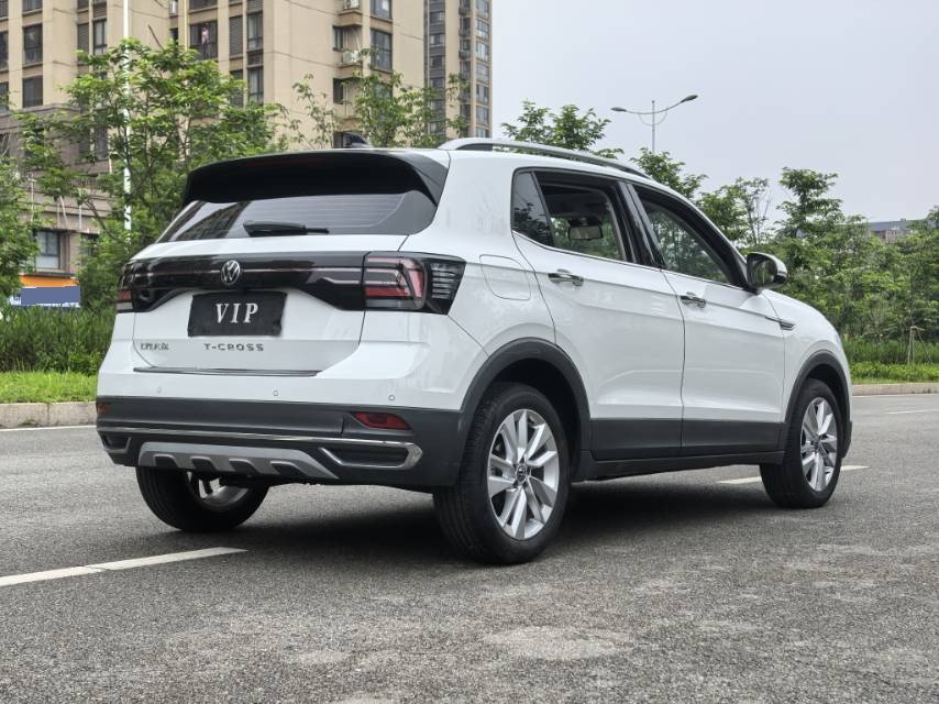 Volkswagen T-Cross 2024 imagem de carro #6