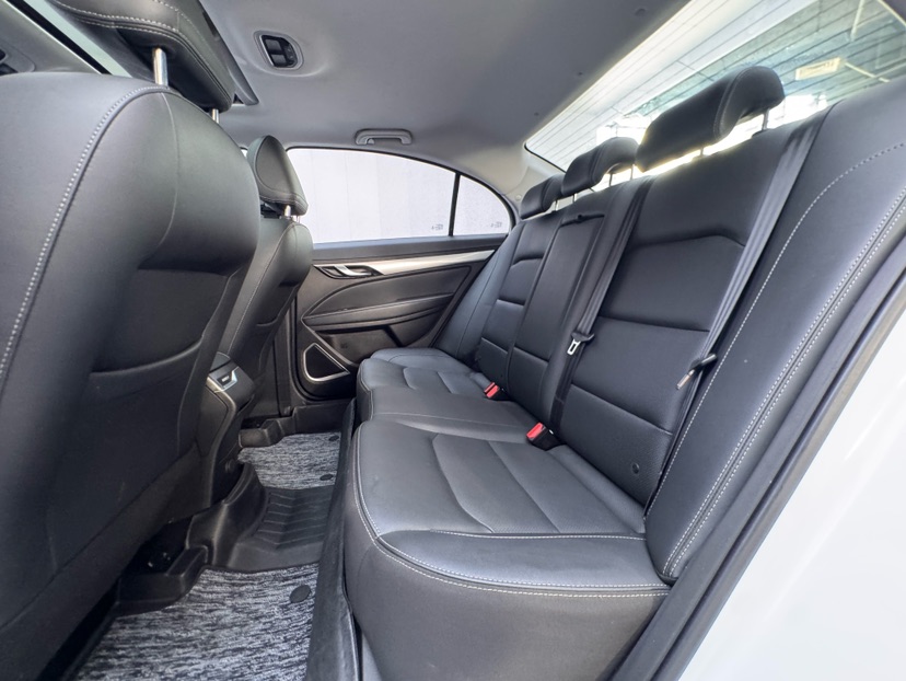GEELY Emgrand 2021 #7 GEELY Emgrand 2021 car image #7