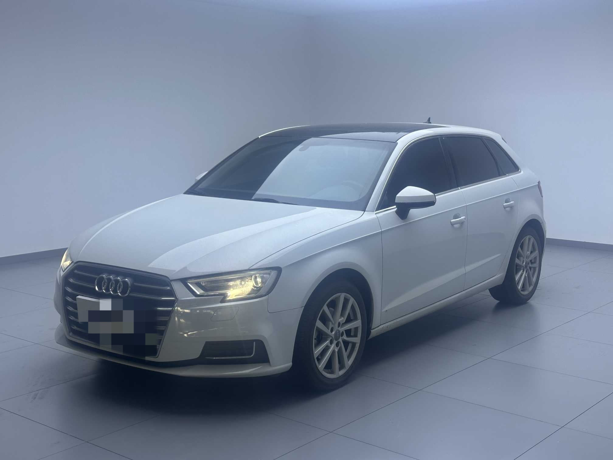 2020 2020 car image