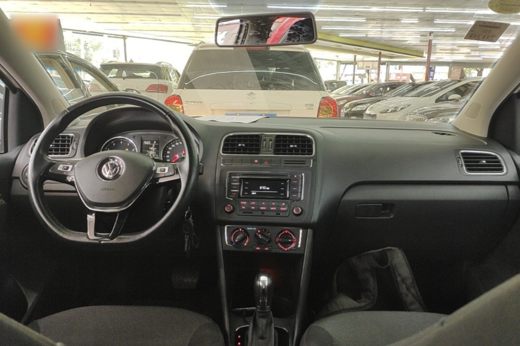 Volkswagen Polo 2016 #10 Volkswagen Polo 2016 car image #10