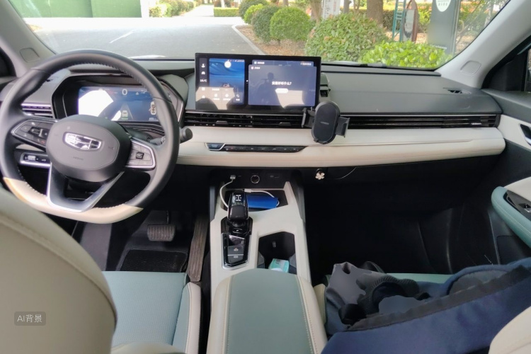 GEELY Emgrand L HiP 2022 car image #11
