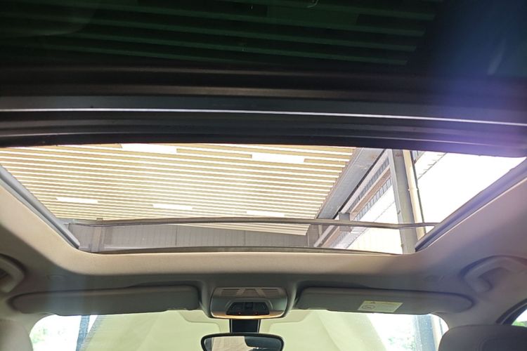 BMW X1 2018 #20 BMW X1 2018 car image #20