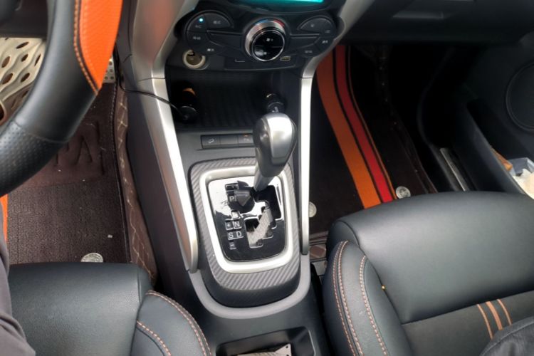 BYD Yuan 2018 car image #14