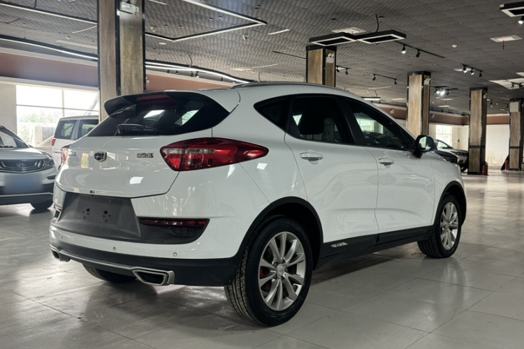 GEELY Emgrand GS 2018 car image #10