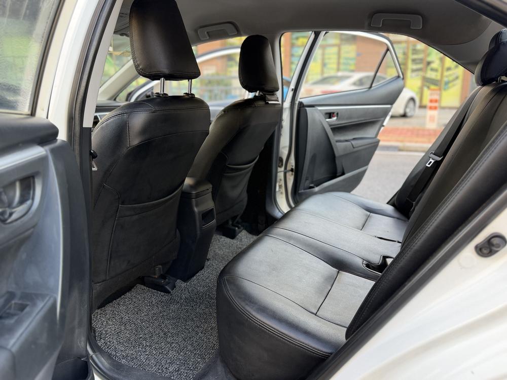 Toyota Corolla 2017 car image #14