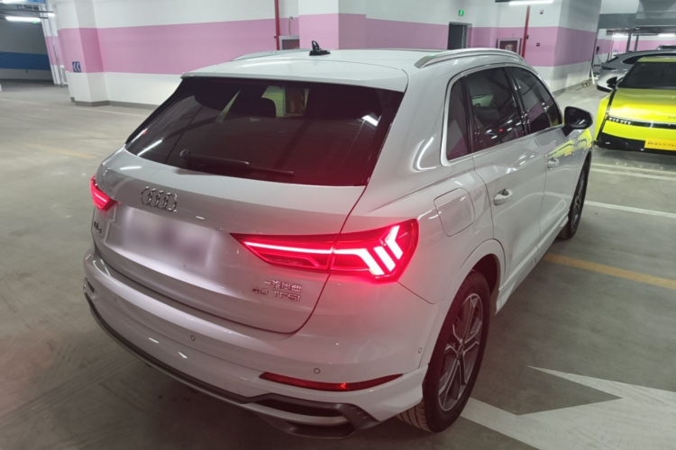 Audi Q3 2022 #7 Audi Q3 2022 car image #7