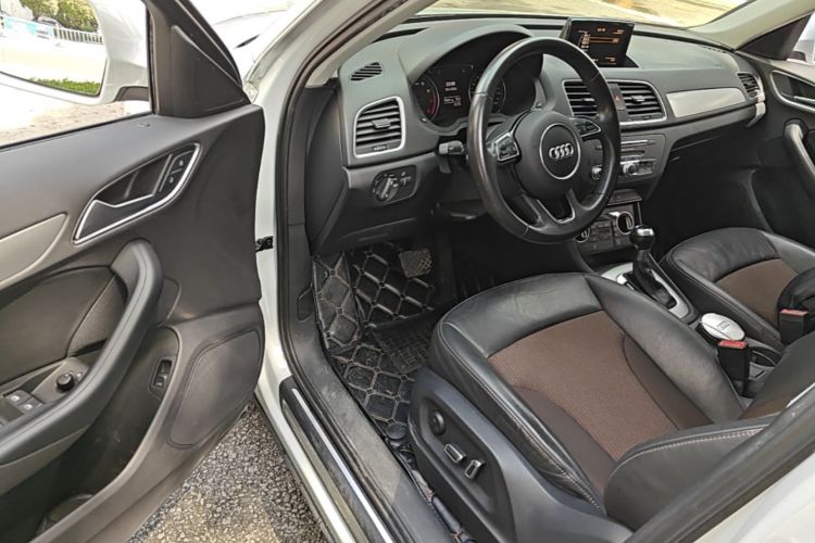 Audi Q3 2017 #16 Audi Q3 2017 car image #16