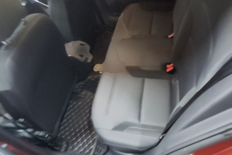 Volkswagen Golf 2019 car image #17