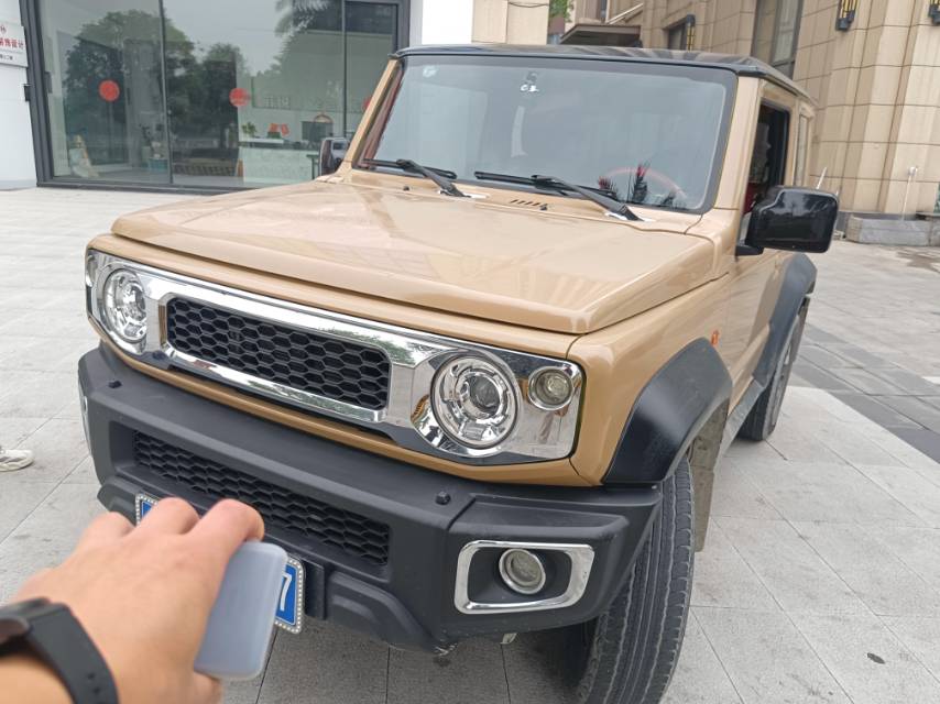 Suzuki Jimny (Imported) 2022 car image 