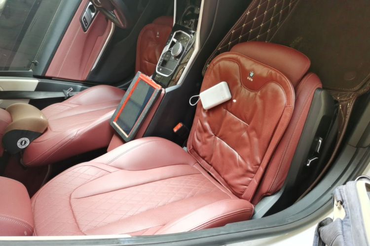 BMW 3 Series 2024 #24 BMW 3 Series 2024 car image #24
