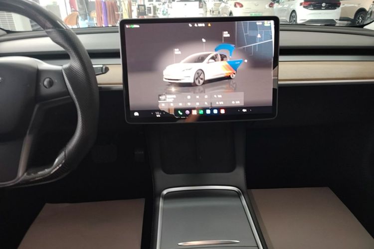 Tesla Model 3 2023 #13 Tesla Model 3 2023 car image #13