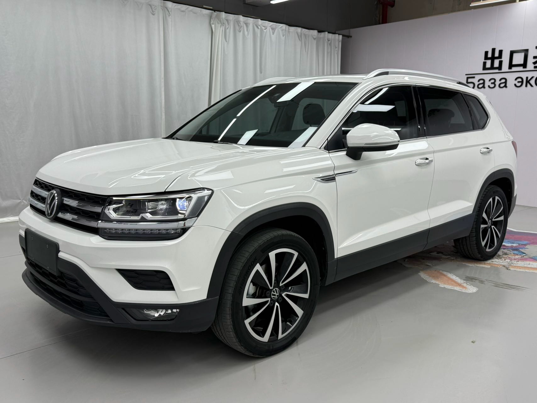 2022 2022 car image