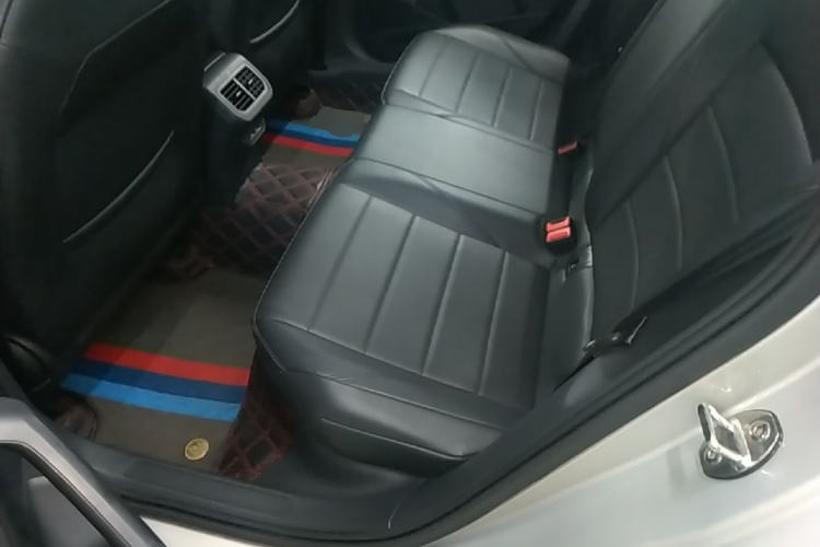 Volkswagen Lavida 2018 car image #17