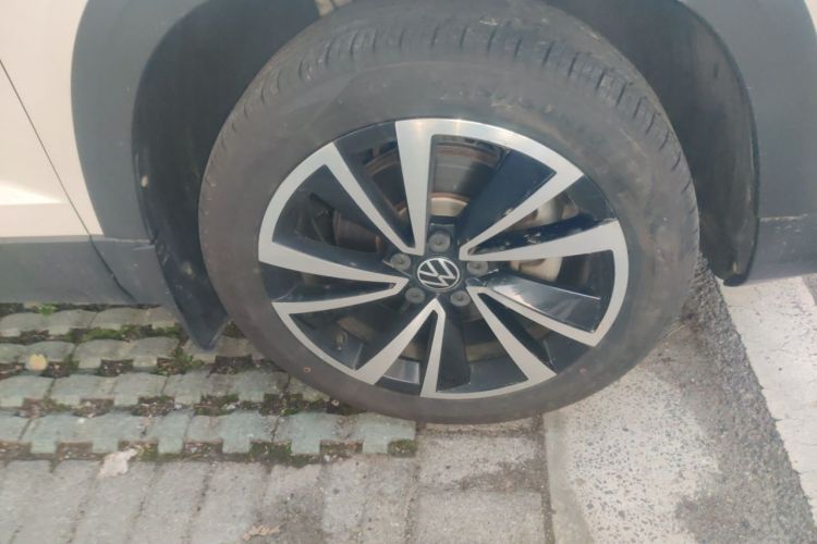 Volkswagen Tharu 2021 #9 Volkswagen Tharu 2021 صورة سيارة #9