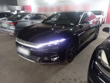 BYD Han 2025 immagine di auto 