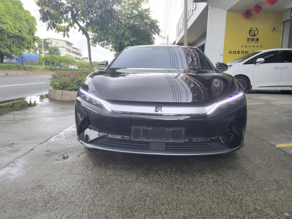 BYD Han 2022 car image #2