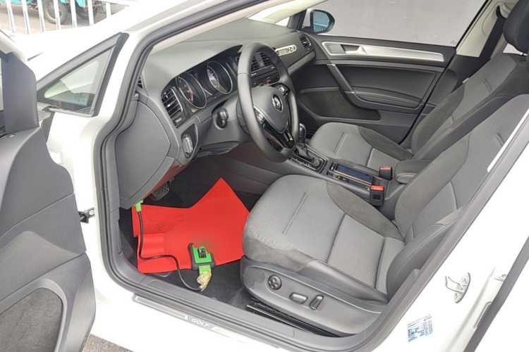 Volkswagen Golf 2018 #16 Volkswagen Golf 2018 car image #16