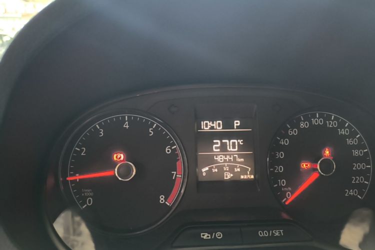 Volkswagen Polo 2018 car image #12