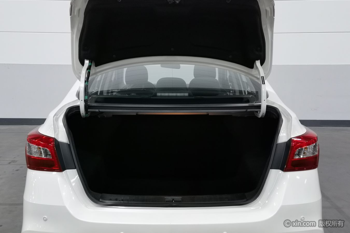 Nissan Sylphy 2024 #17 Nissan Sylphy 2024 car image #17
