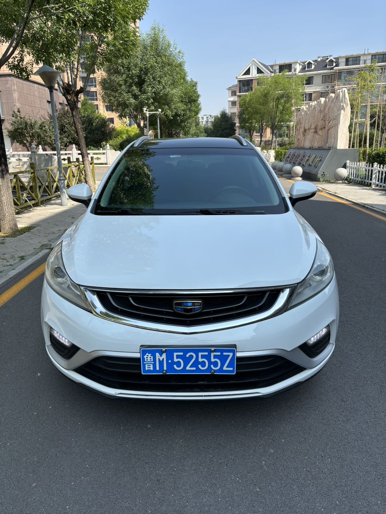 GEELY Emgrand GS 2016 car image #3